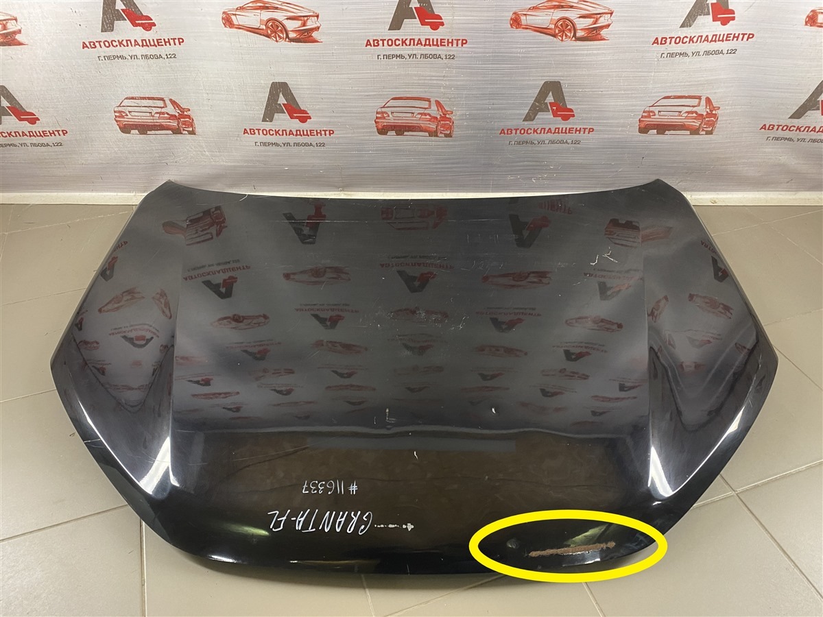 Капот LADA GRANTA 2018 (б/у) Капот LADA GRANTA 2018 (б/у)