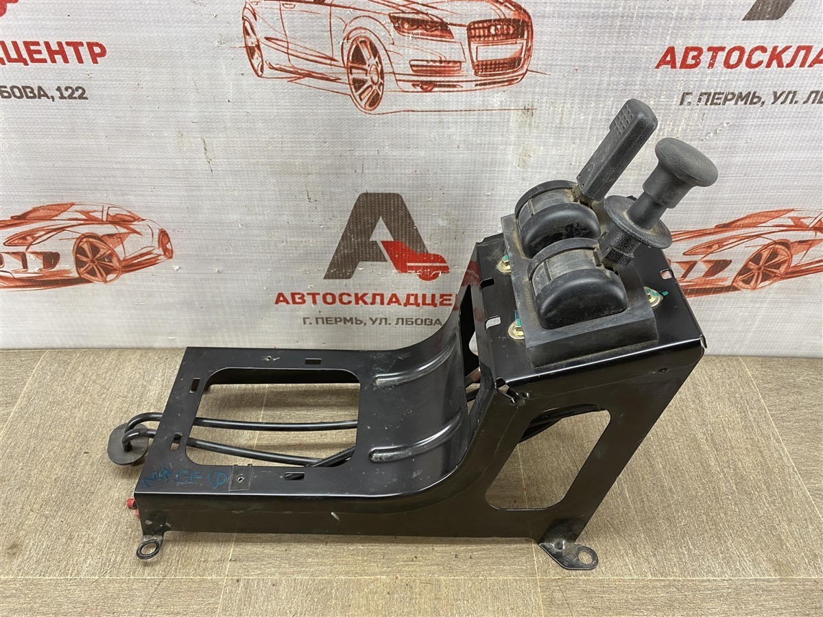 Тормозная система - рычаг стояночного тормоза (ручник) SITRAK C7H (б/у)