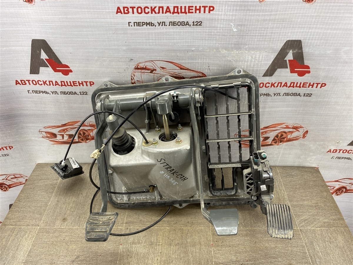 Педальный узел SITRAK C7H (б/у)