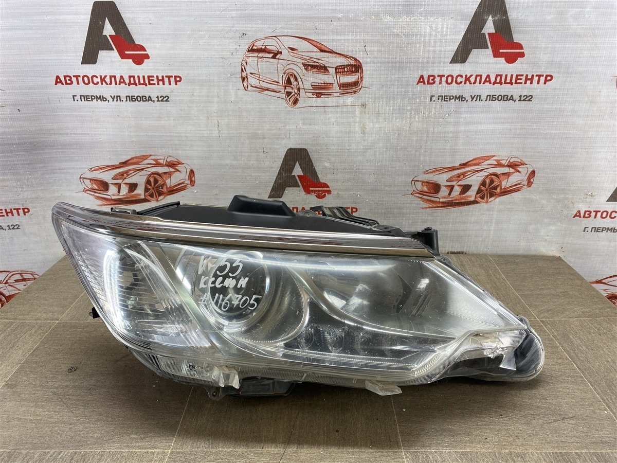 Фара правая TOYOTA CAMRY (XV50) 2011-2017 2014 (б/у)