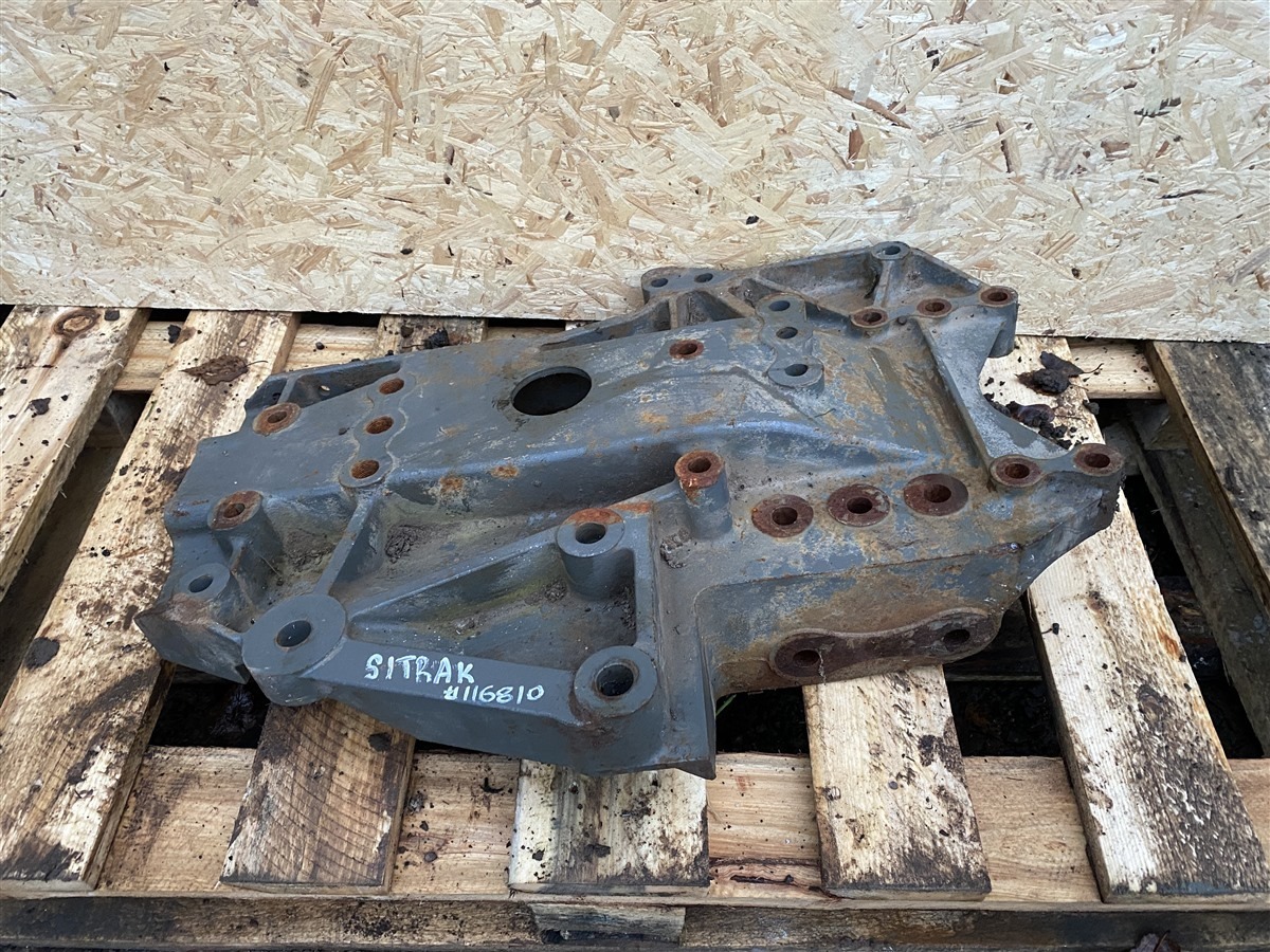 Кронштейн крепления рессоры SITRAK C7H левый (б/у)