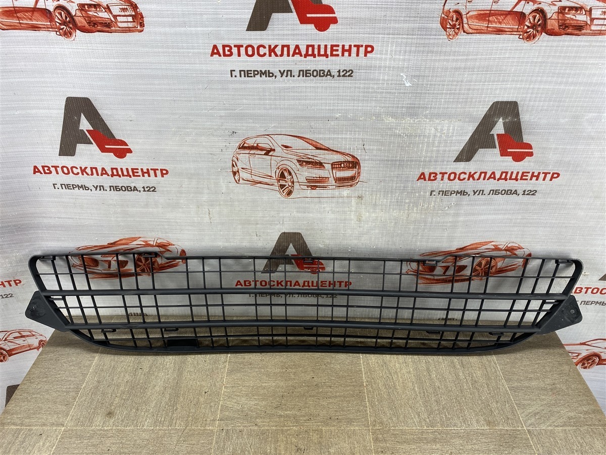 Решетка бампера переднего RENAULT KANGOO (2008-2016) 2008 (б/у)