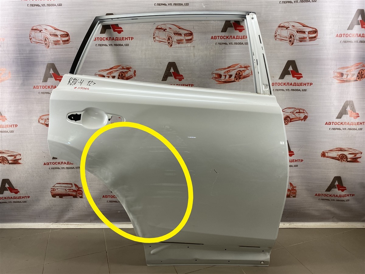 Дверь задняя правая TOYOTA RAV-4 (XA40) 2012-2019 (б/у)
