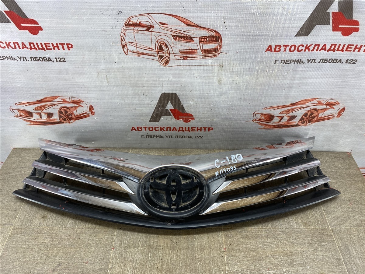 Решетка бампера переднего TOYOTA COROLLA (E18_) 2012-2019 2012 (б/у)