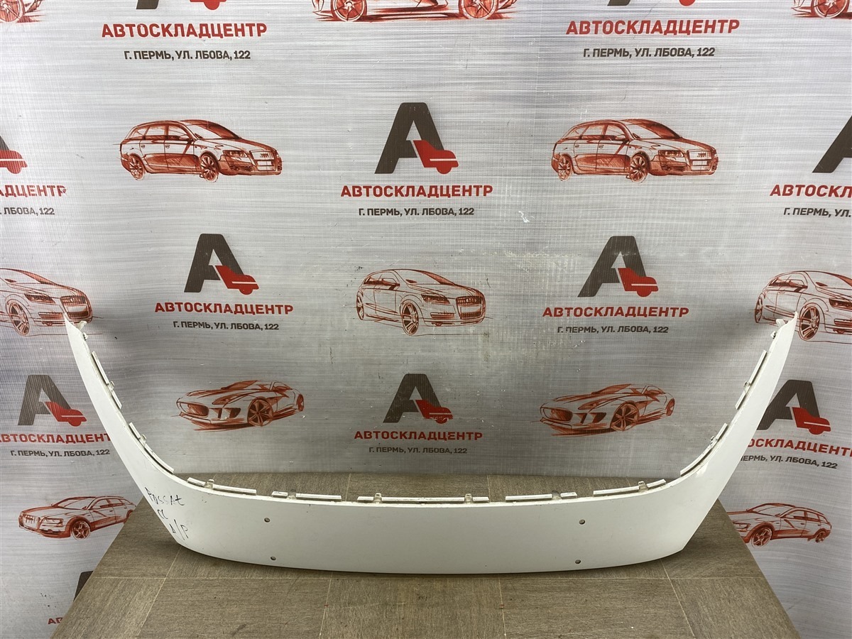 Решетка бампера переднего - молдинг VOLKSWAGEN PASSAT CC (2008-2016) 2008 (б/у)