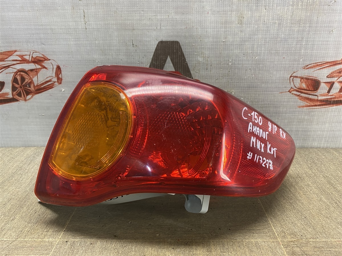 Фонарь правый TOYOTA COROLLA (E15_) 2006-2013 2006 (б/у)