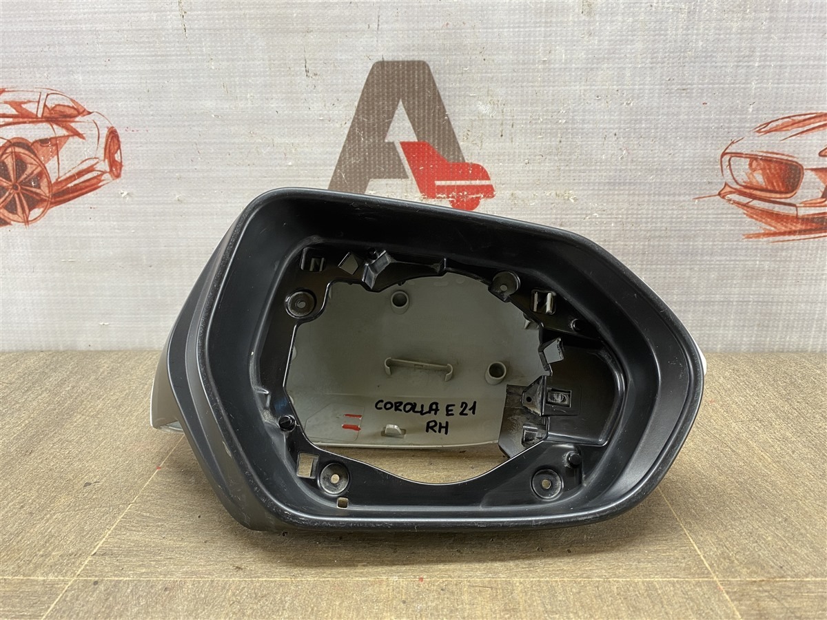 Зеркало правое - крышка TOYOTA COROLLA (E21_) 2018-н.в. (б/у)