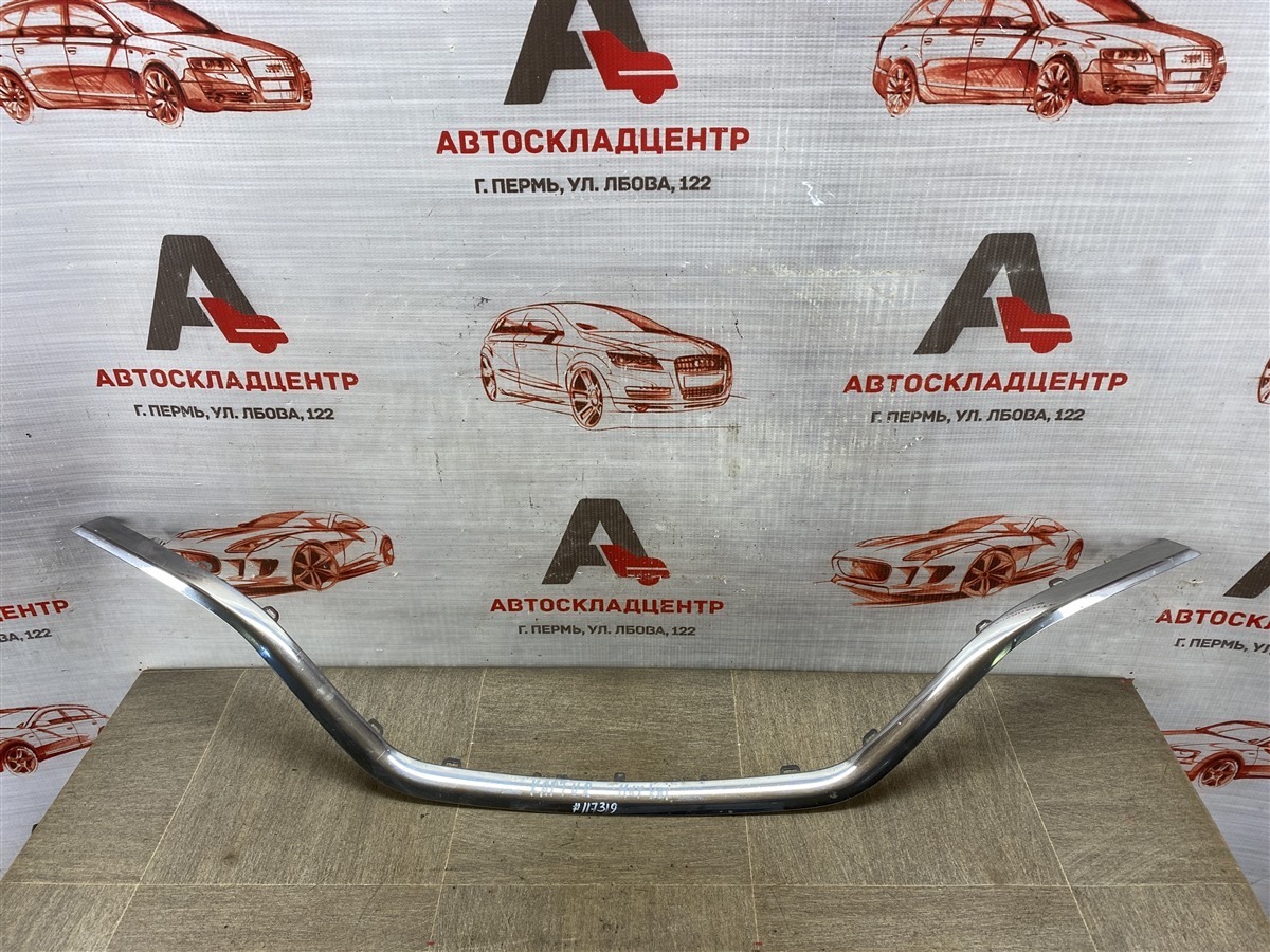 Решетка радиатора - молдинг RENAULT KAPTUR (2016-н.в.) (б/у)