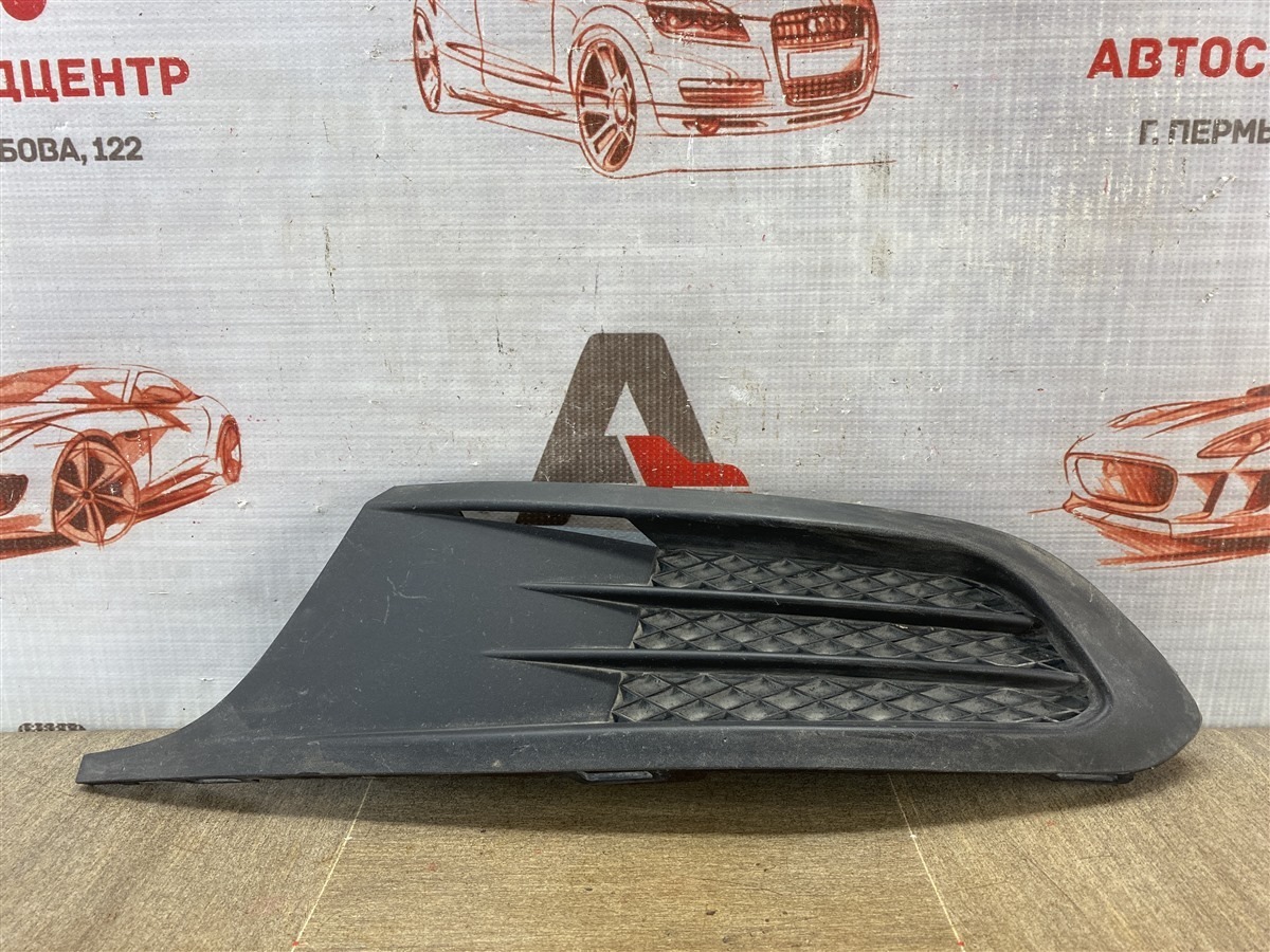 Заглушка противотуманной фары , слева VOLKSWAGEN JETTA (Mk6) 2010-2019 2010 (б/у)