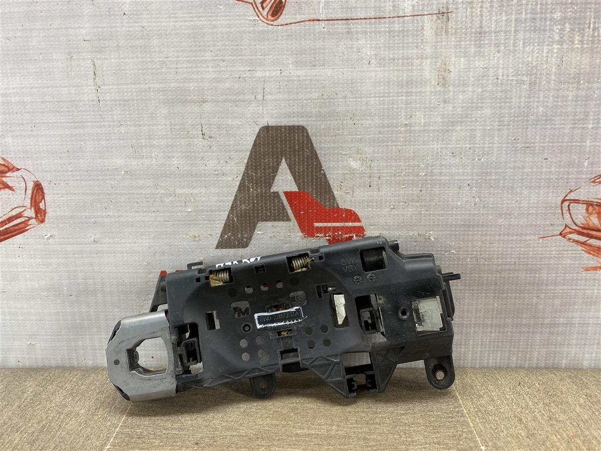 Ручка двери наружная - каркас AUDI A4 (B9) 2015-н.в. правая (б/у)