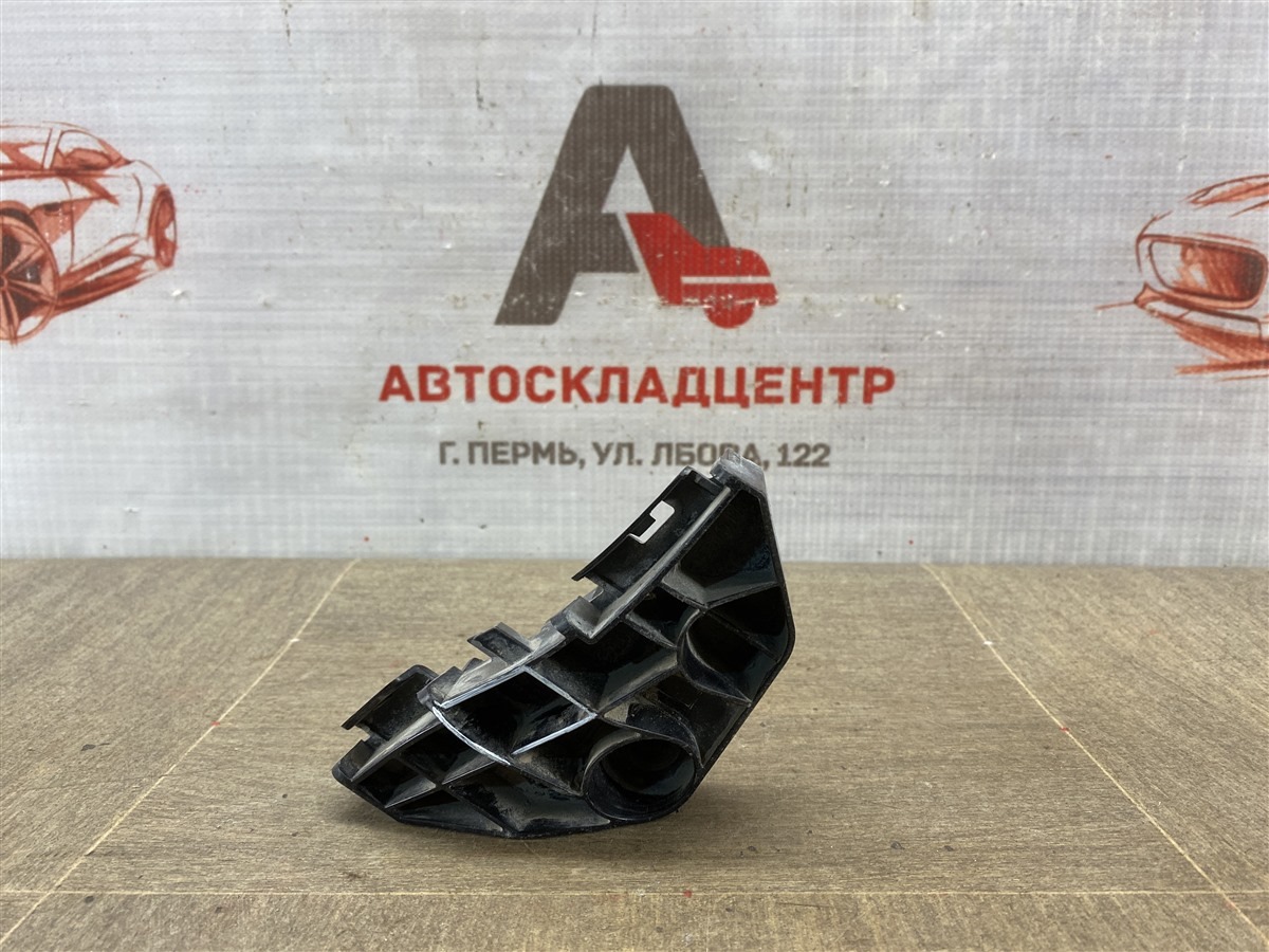 Кронштейн бампера заднего боковой TOYOTA COROLLA (E15_) 2006-2013 2006 левый (б/у)