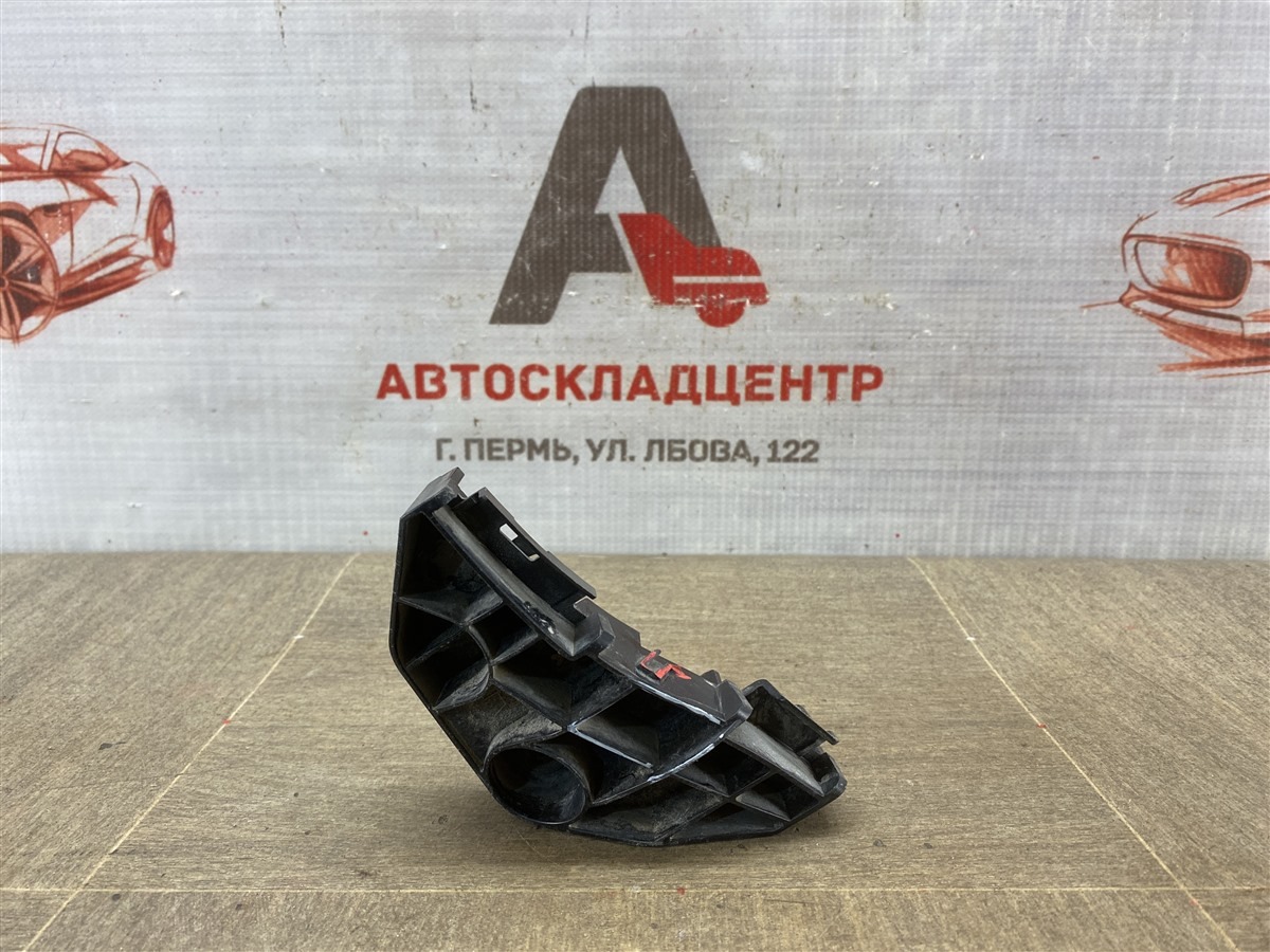 Кронштейн бампера заднего боковой TOYOTA COROLLA (E15_) 2006-2013 2006 правый (б/у)