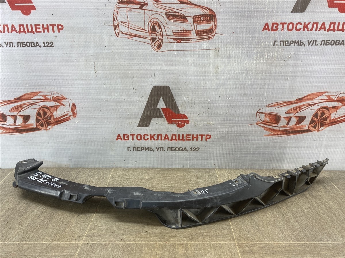 Кронштейн бампера переднего боковой SKODA OCTAVIA (2004-2013) 2008 левый (б/у)