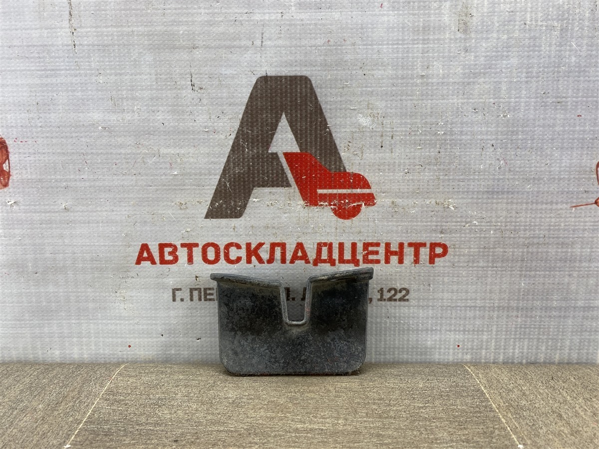 Брызговик дополнительный - на порог (воздушный щиток) HYUNDAI SOLARIS (2010-2017) задний (б/у)