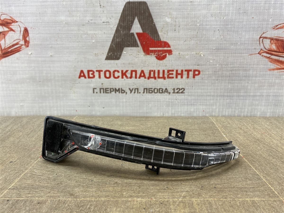 Фонарь - повторитель указателя поворота. GEELY ATLAS PRO (2019-н.в.) левый (б/у)