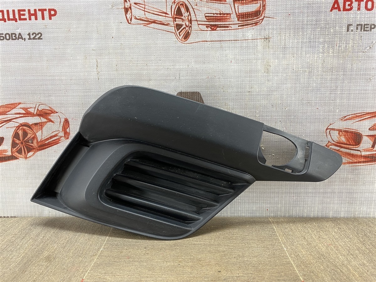 Заглушка противотуманной фары , справа RENAULT LOGAN (2014-н.в.) 2018 (б/у)