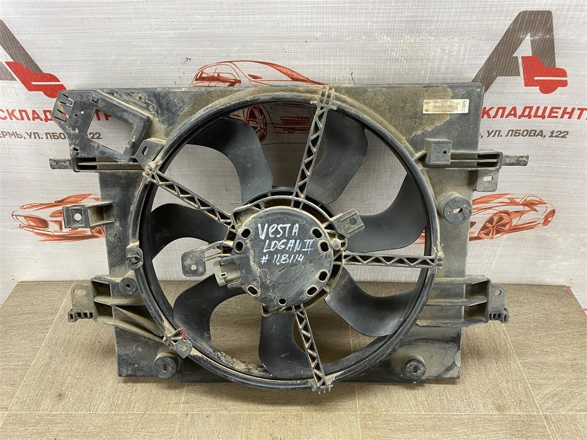 Диффузор радиатора охлаждения - в сборе RENAULT LOGAN (2014-н.в.) (б/у)