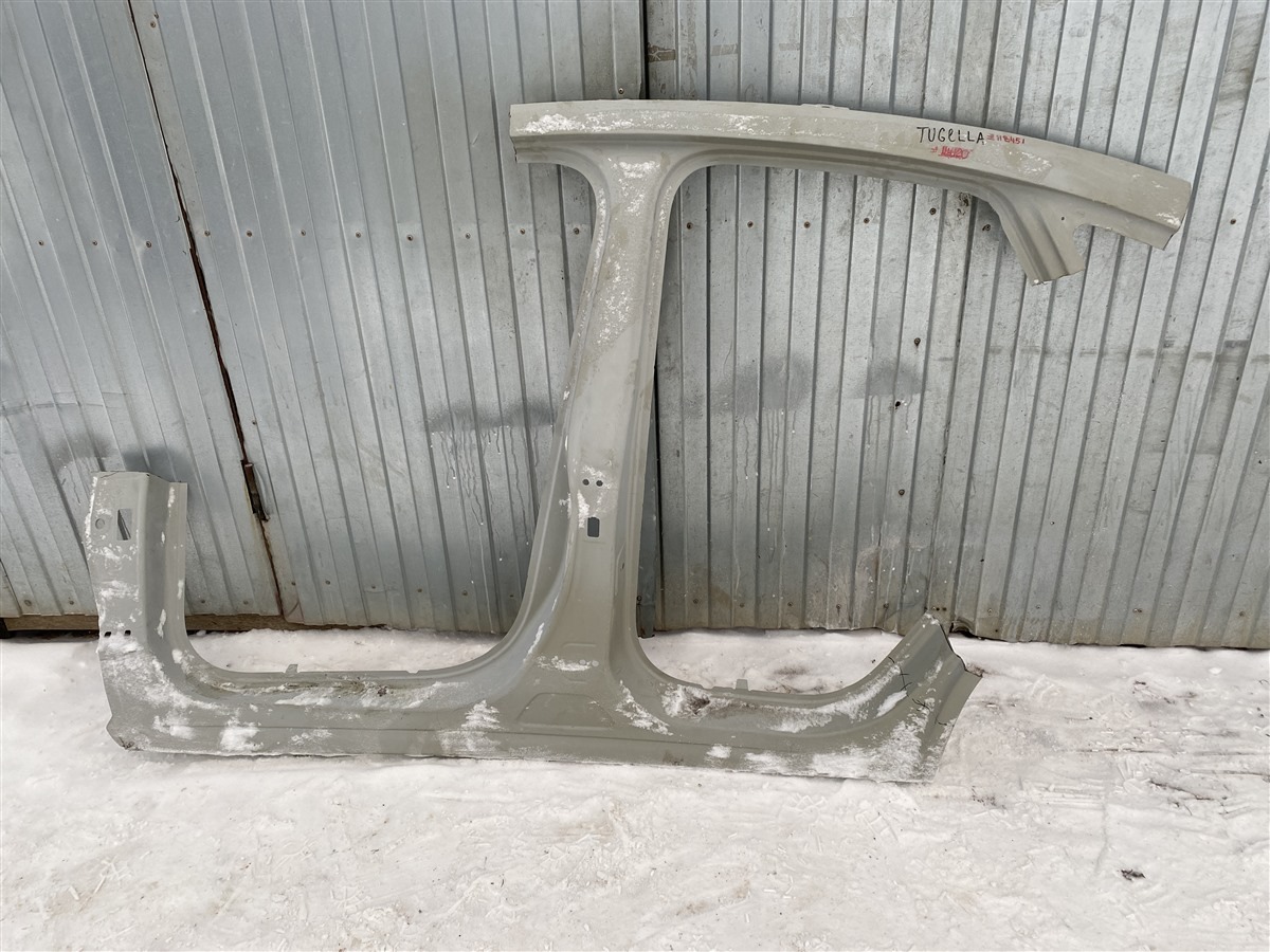 Кузов - боковина (обрезок) GEELY TUGELLA  2019 - н.в. левый (б/у)