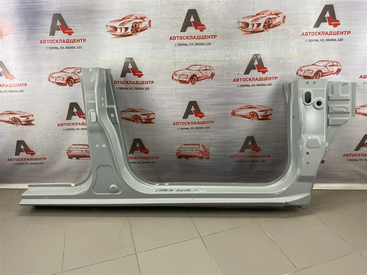 Кузов - боковина (обрезок) CHANGAN HUNTER правый (б/у)
