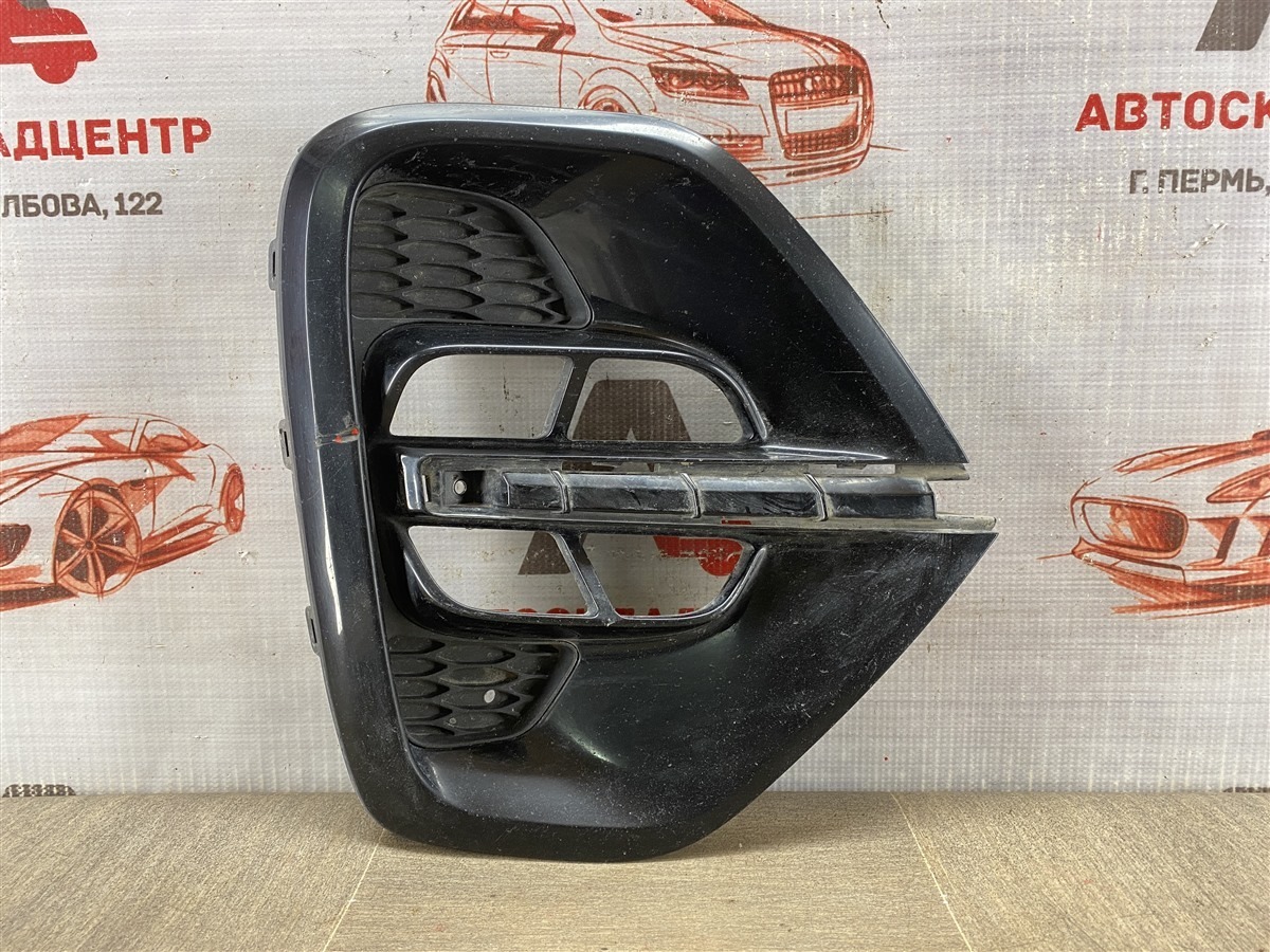 Накладка противотуманной фары / ходового огня , справа KIA SPORTAGE (2016-н.в.) 2018 (б/у)