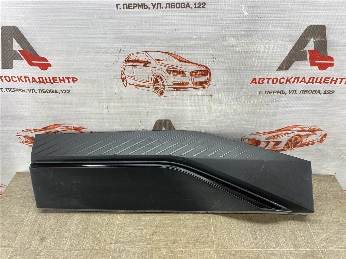 Накладка двери задней левой JETOUR DASHING (2022-н.в.) (б/у)