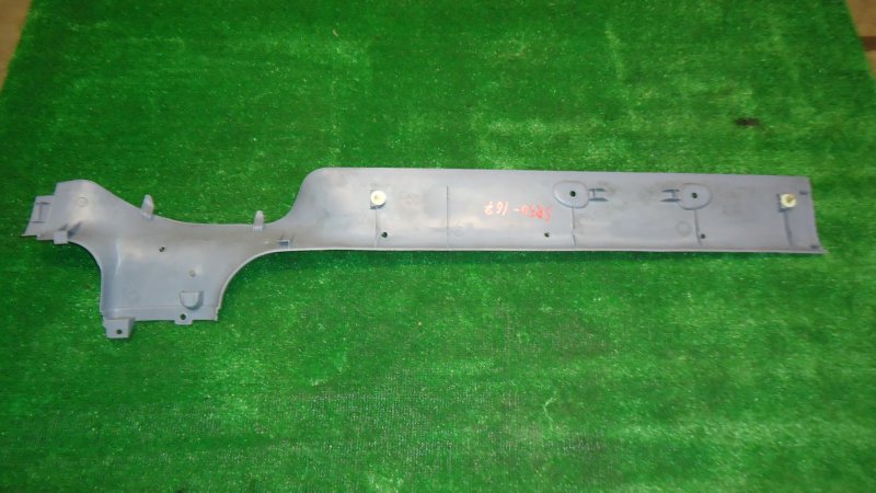 Накладка на стойку кузова левая Liteace Noah SR50 3SFE
