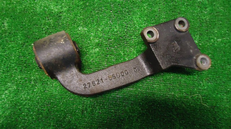 Подушка редуктора левая Grand Escudo TX92W H27A