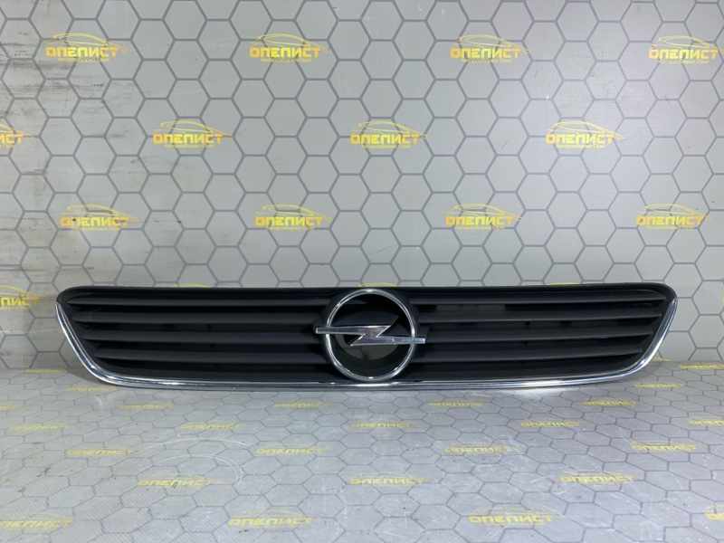 Купить Решетку Радиатора Opel Astra 5d