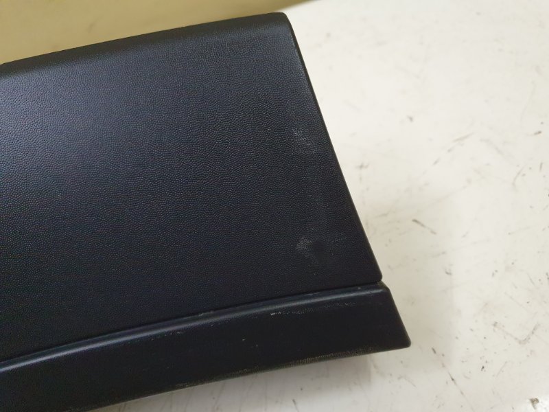 Накладка бампера задняя правая Niva