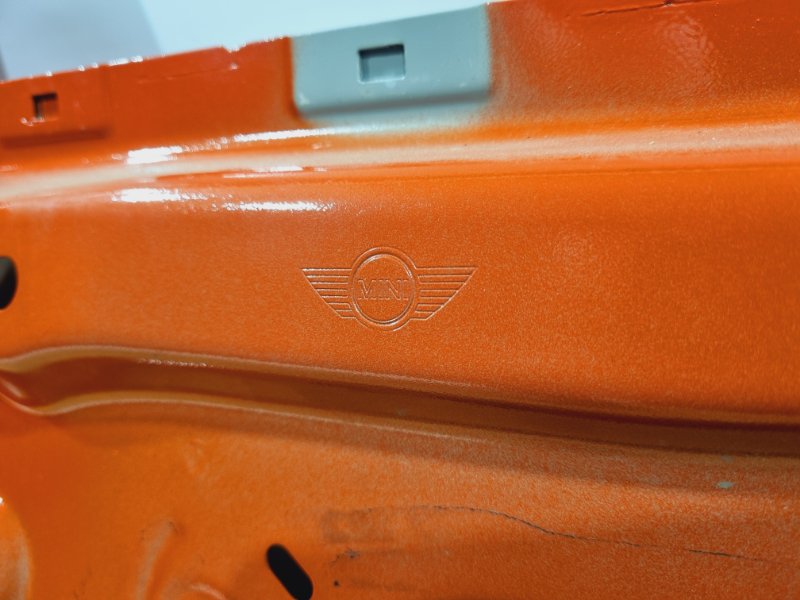 Дверь задняя левая Hatch F55 Дверь задняя левая Hatch F55