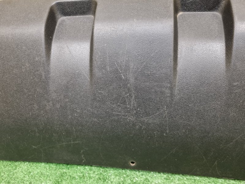 Накладка бампера передняя Niva