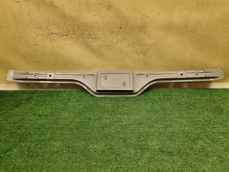 Усилитель крыши Great Wall Hover H3 5701017K00 новая