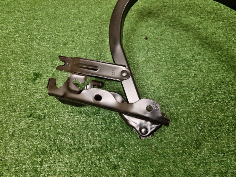 Петля крышки багажника левая Aveo T250