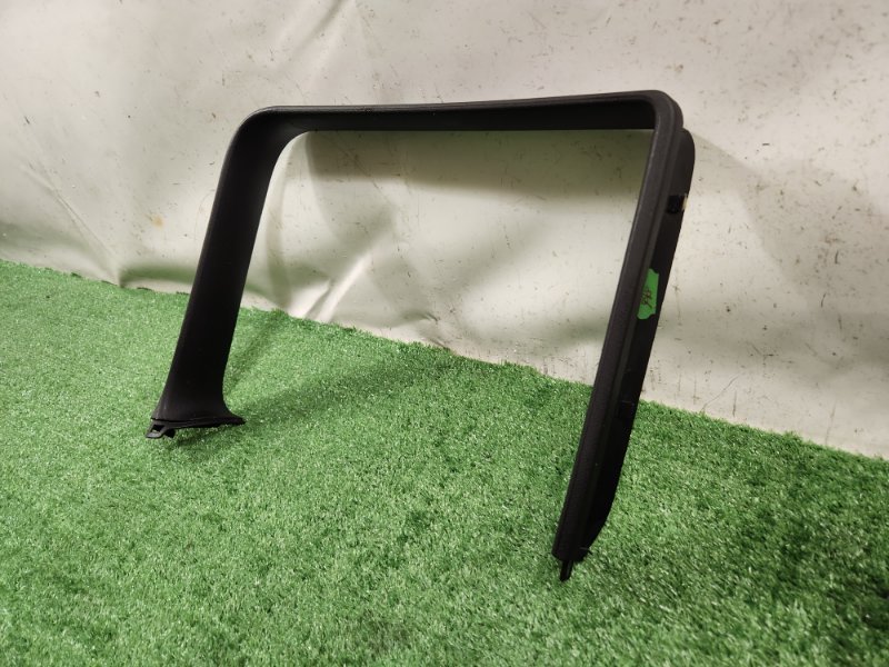 Накладка салона задняя правая Mini Clubman R55