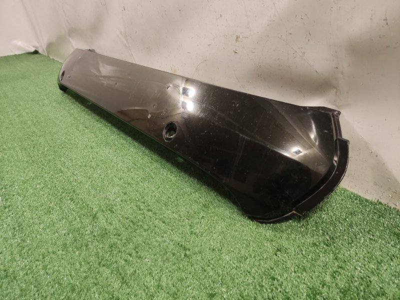 Накладка бампера передняя Mini Clubman F54