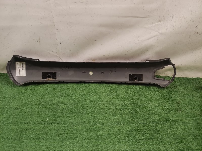 Накладка бампера передняя Clubman F54