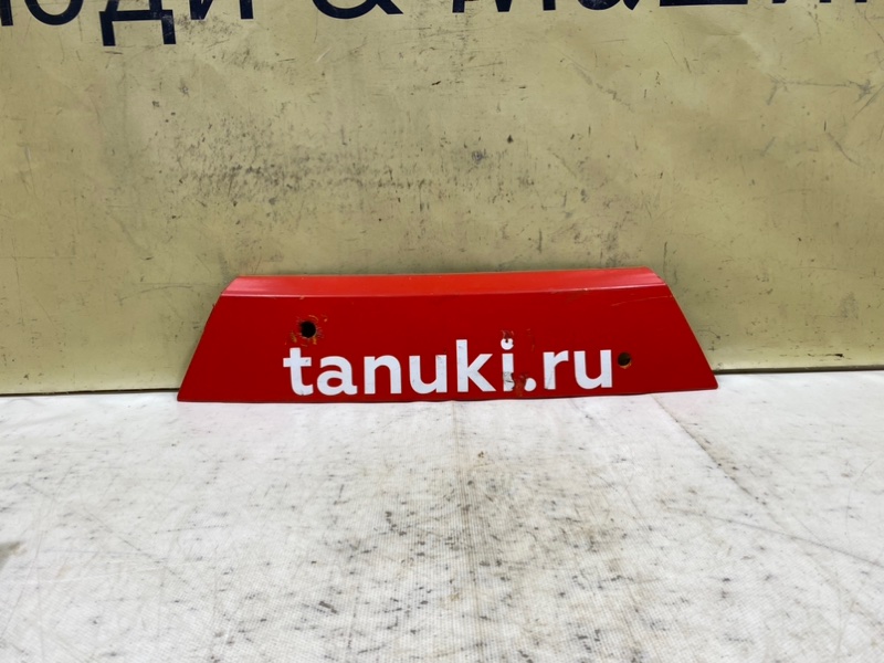 Накладка крышки багажника Chevrolet Spark 3 95280818 Б/У