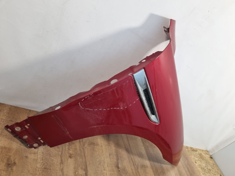 Крыло переднее правое F-Pace