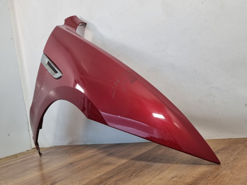 Крыло переднее правое Jaguar F-Pace