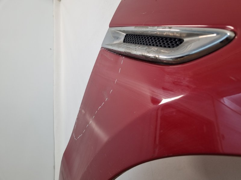 Крыло переднее правое F-Pace