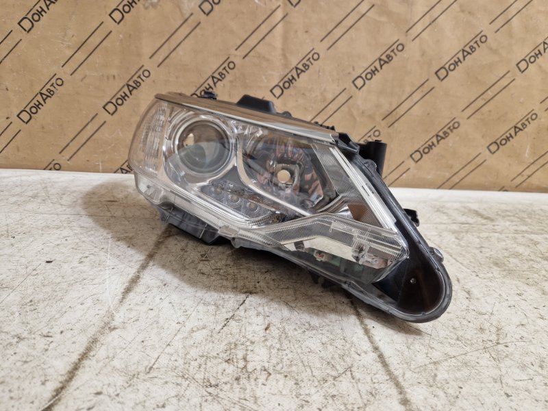 Фара правая Camry V55