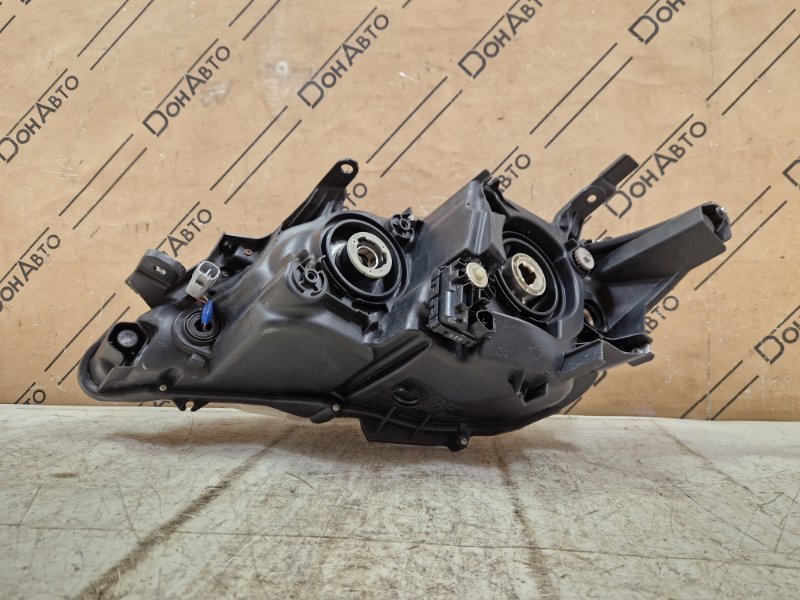 Фара правая Camry V55