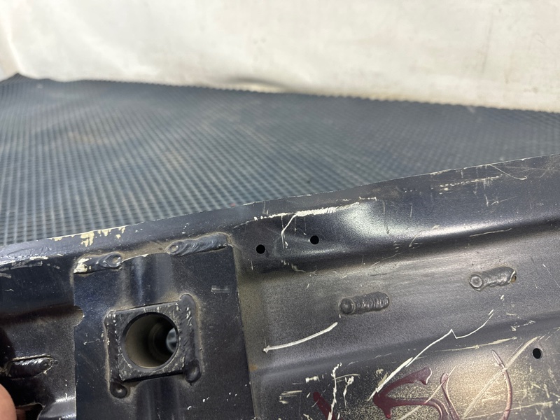 Усилитель бампера передний XF 2