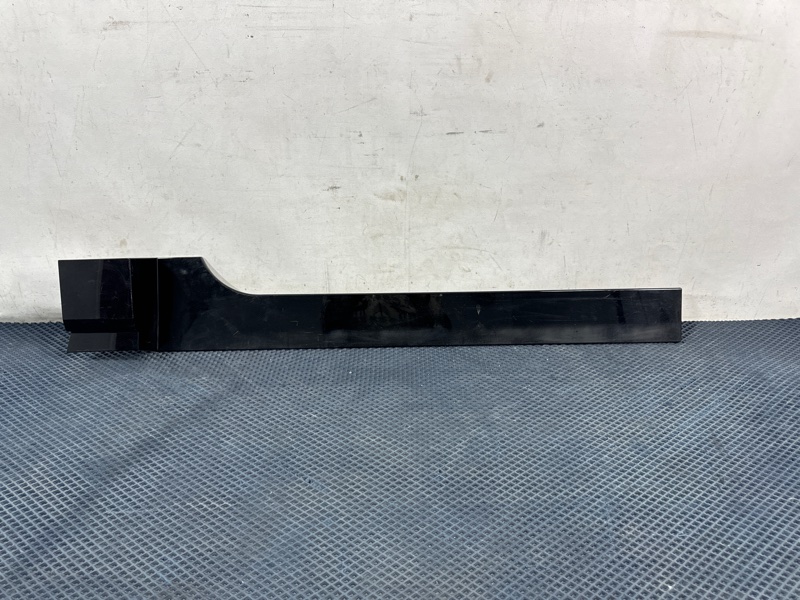 Накладка багажника задняя левая Tank 300 1 2804143XKM01A Б/У