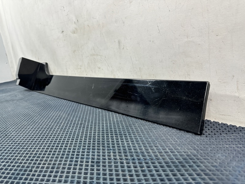 Накладка багажника задняя левая Tank 300 1