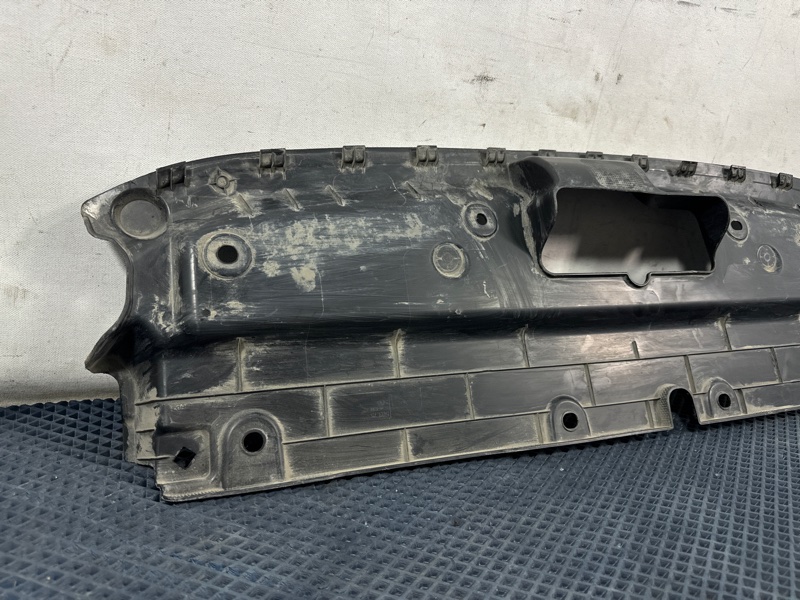 Накладка замка капота Jolion 1