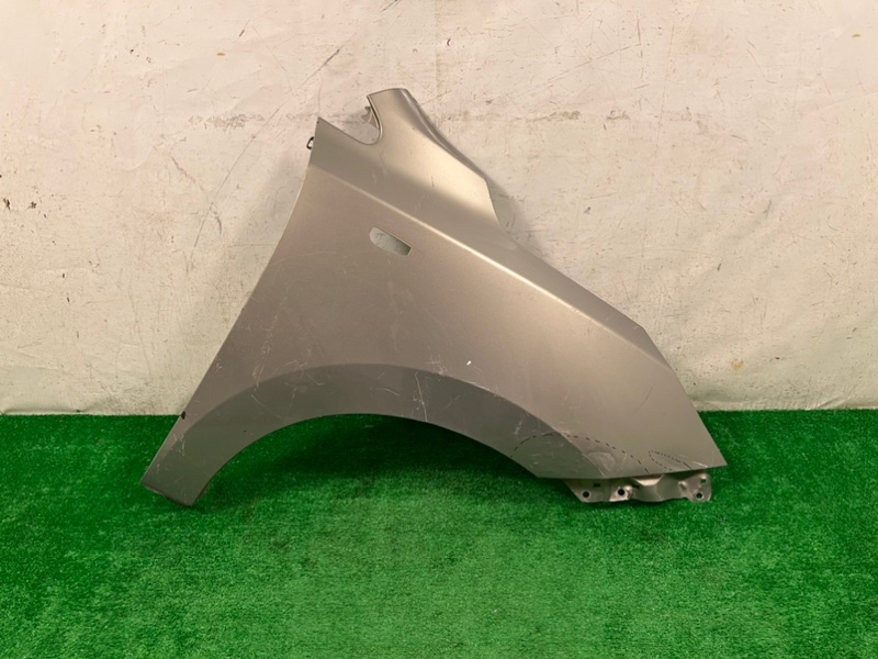 Крыло переднее правое Hyundai ix35 663212S050 Б/У
