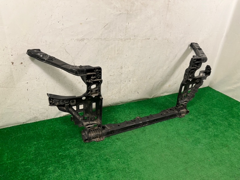 Панель передняя G80 1