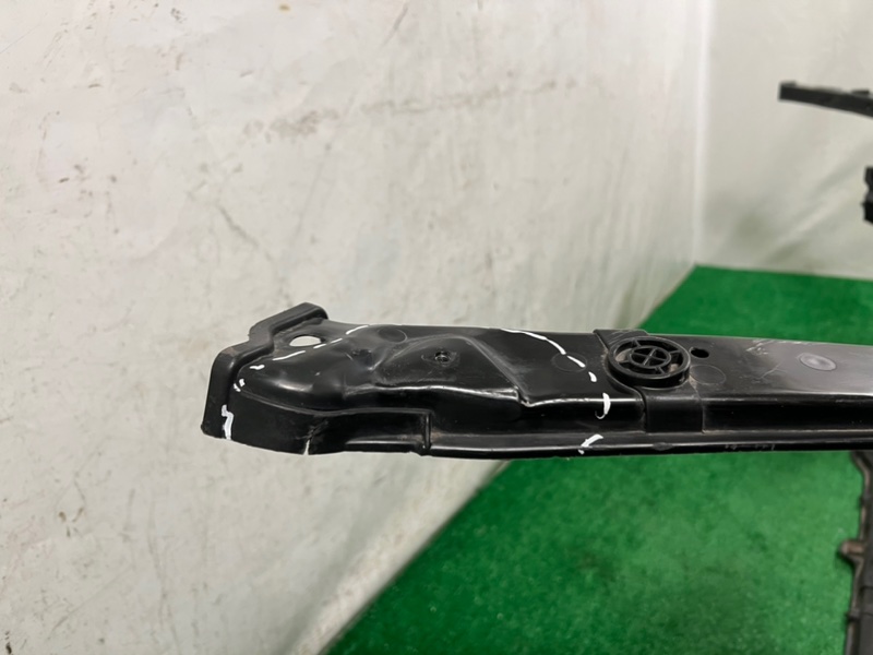 Панель передняя G80 1