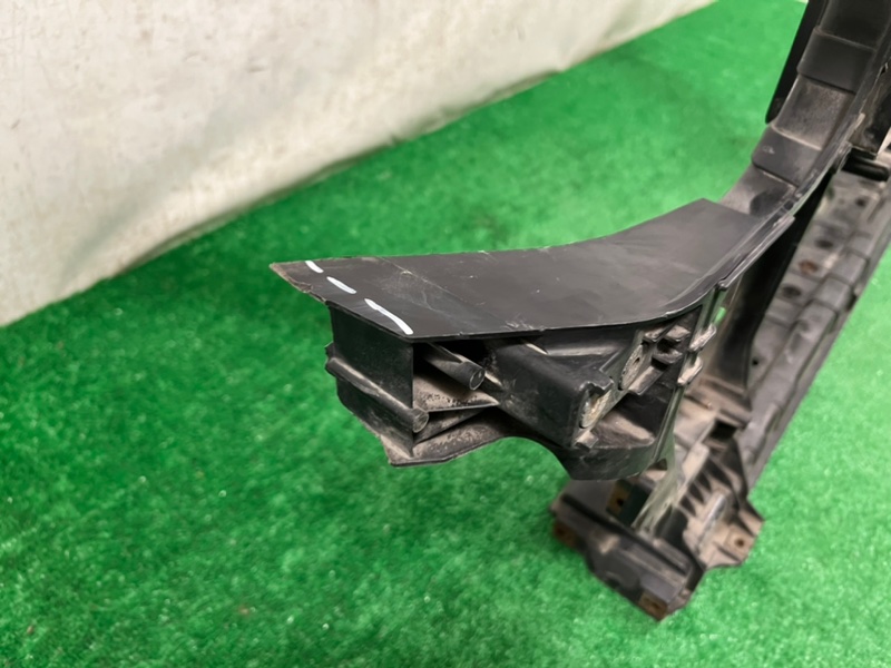 Панель передняя G80 1